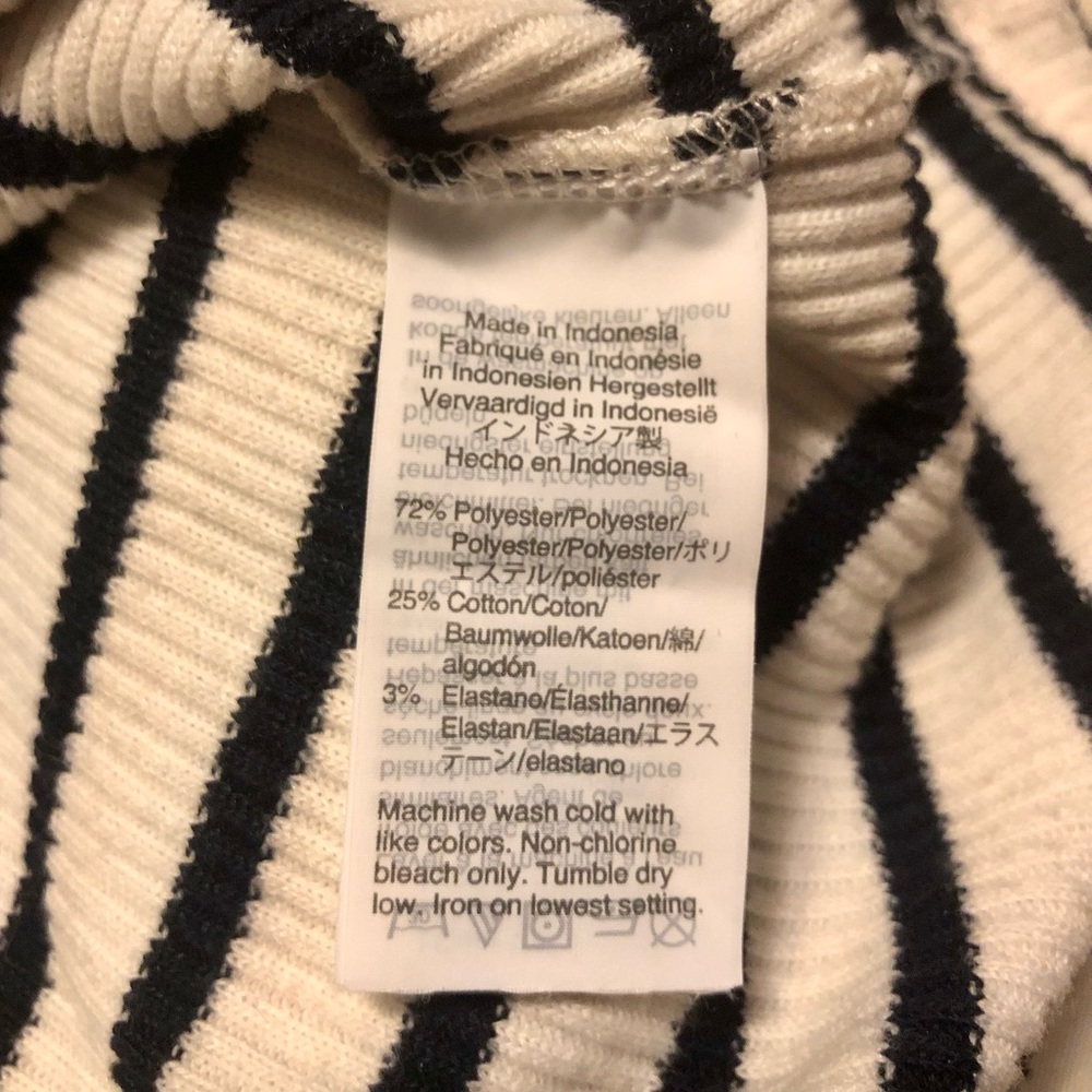 Madewell Ribbed Tee - Picture 8 of 8